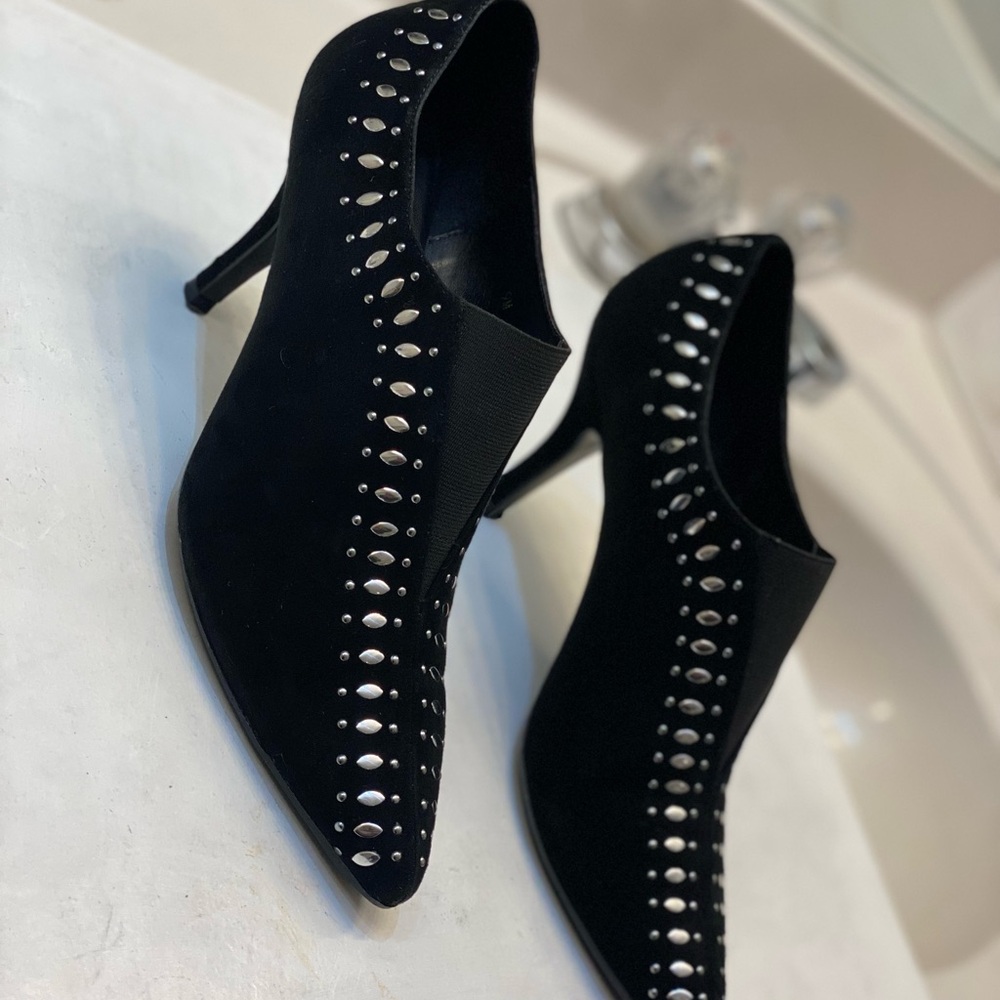 VANELI ZOEY Black Suede Studded ankles boots size 9M excellent condition perfect - Picture 10 of 12